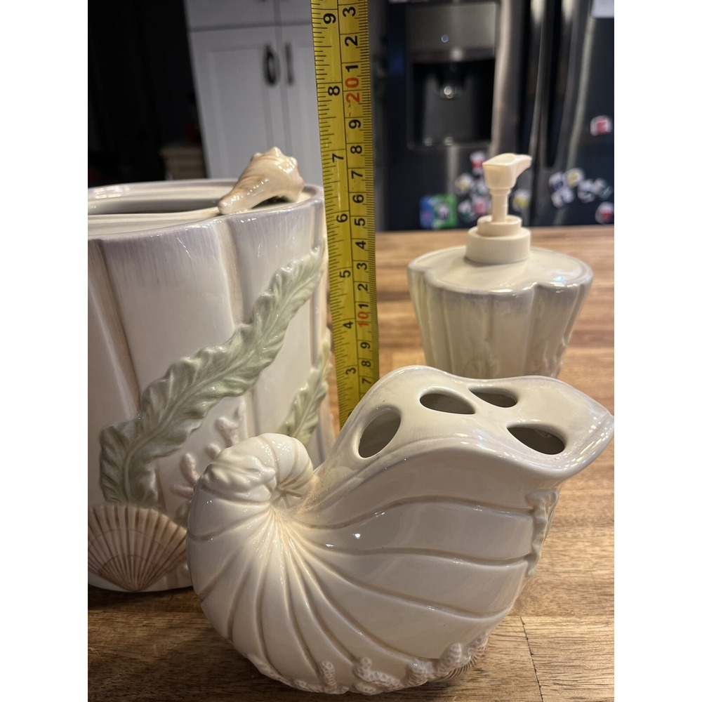 Vintage Beach Bathroom Decor Ceramic Tissue Soap Toothbrush SEA SHELLS - Picture 11 of 12